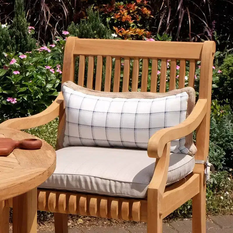 Chaise de salle à manger d'extérieur Sonoma Lane Rockport en bois de teck beige - Résistante aux intempéries avec coussin en mousse